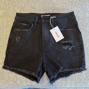 Good American black shorts